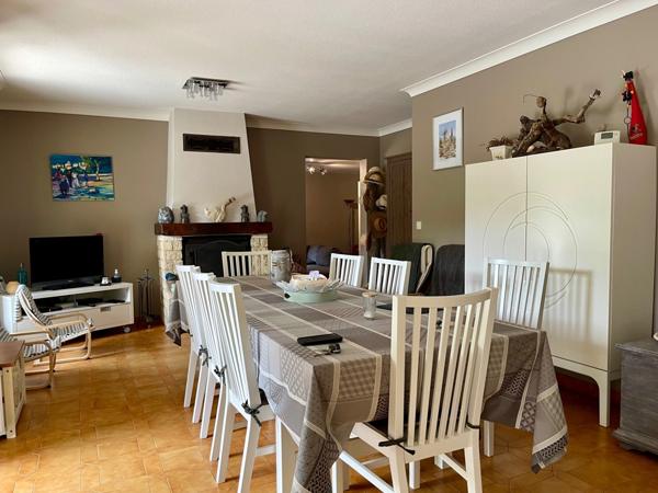 Dpt Vaucluse (84), à vendre ROUSSILLON Villa T5 + gîte T3 PISCINE