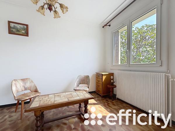 Maison 5 pièces - 150 m² Exclusivité efficity