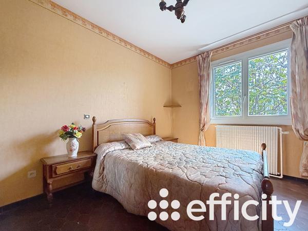 Maison 5 pièces - 150 m² Exclusivité efficity