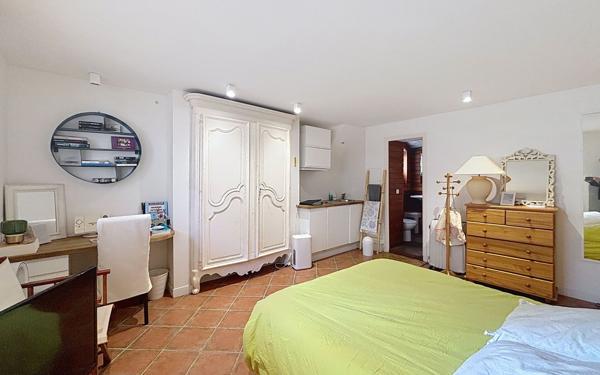 Appartement à vendre    3 pièces • 100 m2 Biarritz