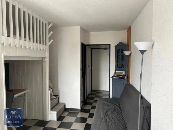 Appartement à louer 1 pièce 22m² Calais (62100)