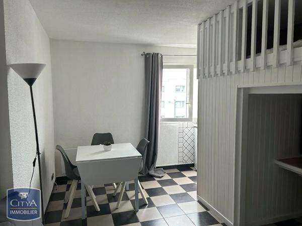 Appartement à louer 1 pièce 22m² Calais (62100)