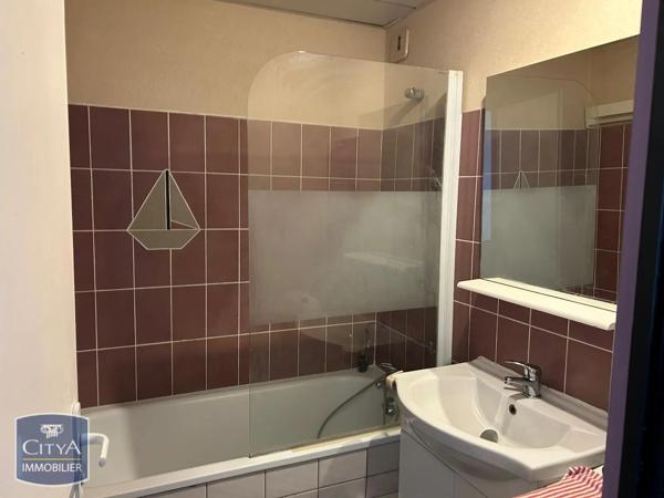 Appartement à louer 1 pièce 22m² Calais (62100)