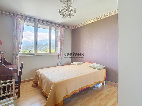 Appartement Grenoble 4 pièce(s) avec 3 chambres de 67 m2 avec vue sur les massifs