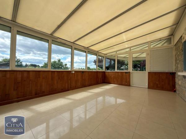 Maison à louer 3 pièces 105.4m² Saint-Pantaléon-de-Larche (19600)