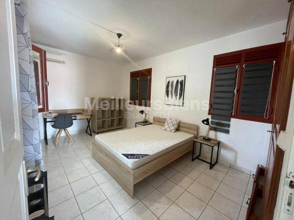 HAUT de villa T4 MEUBLE