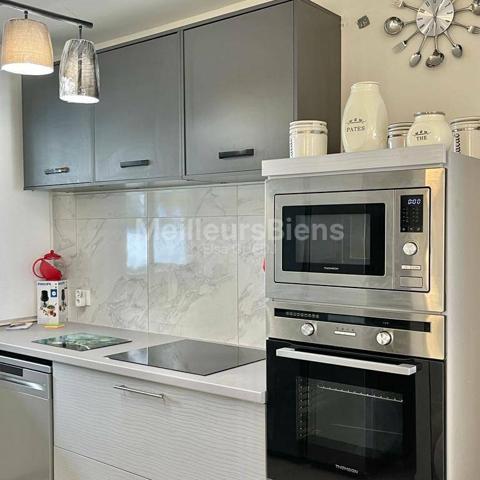 T3 Rénové Bas Du Fort