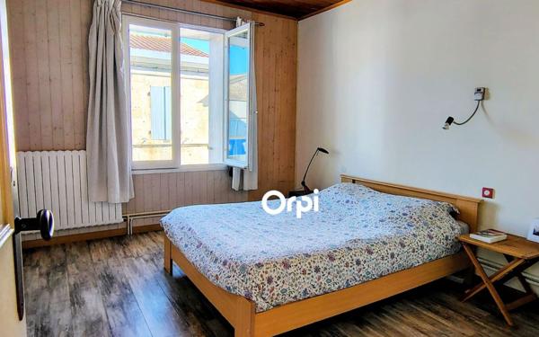 Maison à vendre    7 pièces •  Marennes