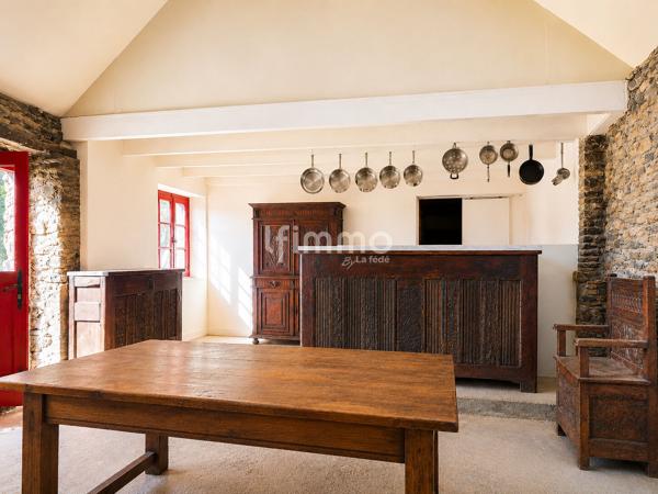 Longère en pierre, 3 pièces de 60 m² à Cast 29150