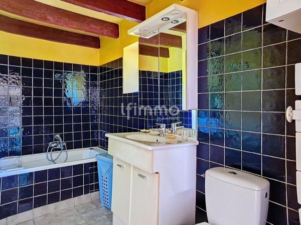 Longère en pierre, 3 pièces de 60 m² à Cast 29150