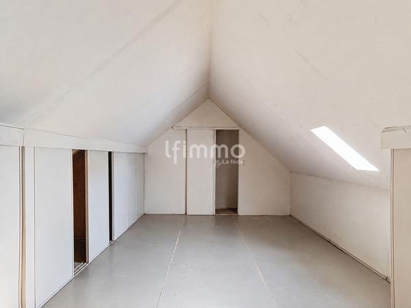 Longère en pierre, 3 pièces de 60 m² à Cast 29150
