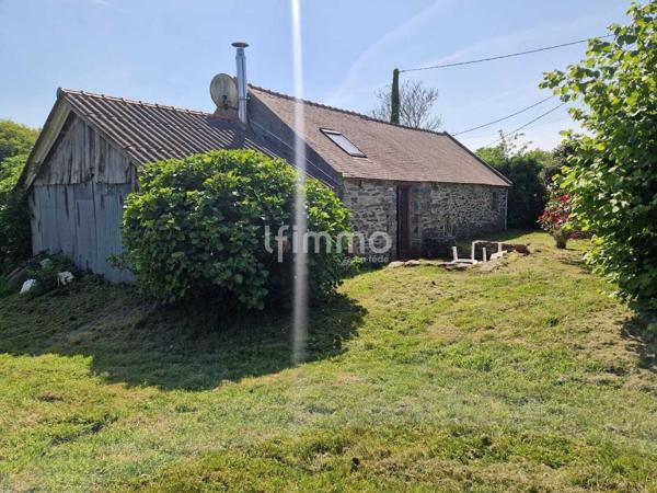 Longère en pierre, 3 pièces de 60 m² à Cast 29150