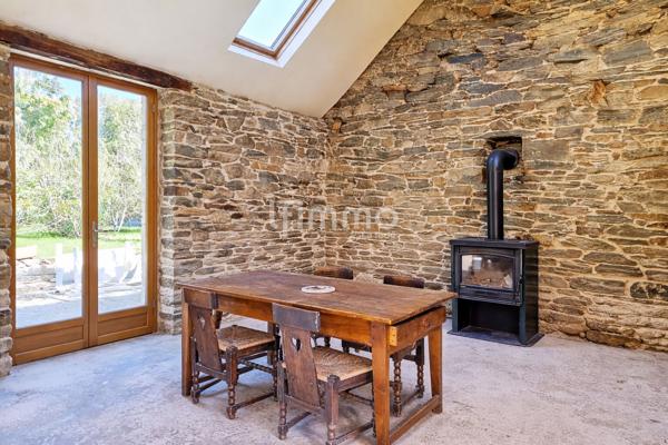 Longère en pierre, 3 pièces de 60 m² à Cast 29150
