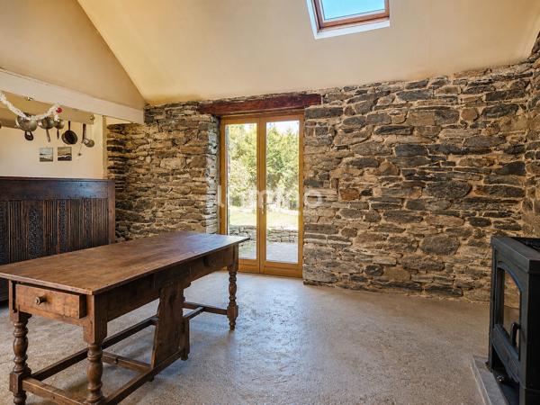 Longère en pierre, 3 pièces de 60 m² à Cast 29150