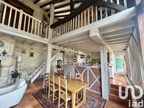 Longère 8 pièces de 230 m² à Moirax (47310)