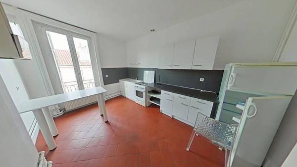 Appartement 2 pièces                                        - 42000 Saint-Étienne Réf : 12941