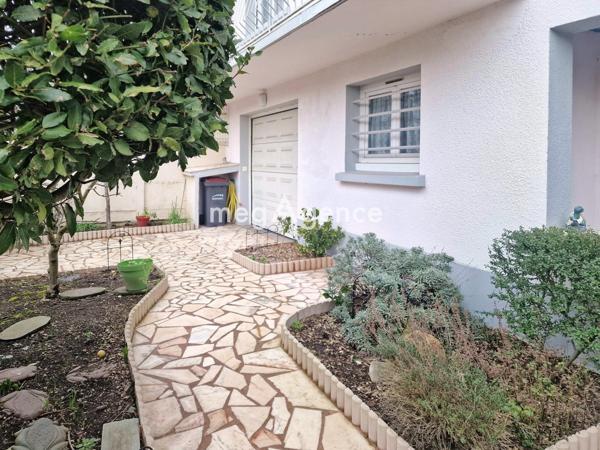 Maison à ORMESSON-SUR-MARNE, 94490 - 6 pièces 184m²