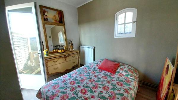 Toulon (83200) Villa Fort rouge + studio.