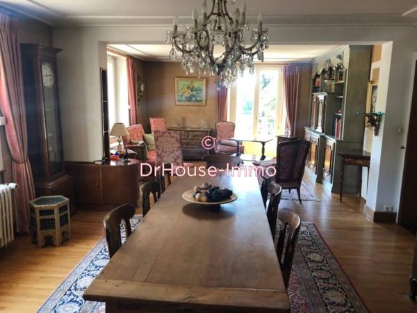 Maison à vendre 20 pièces de 328 m²