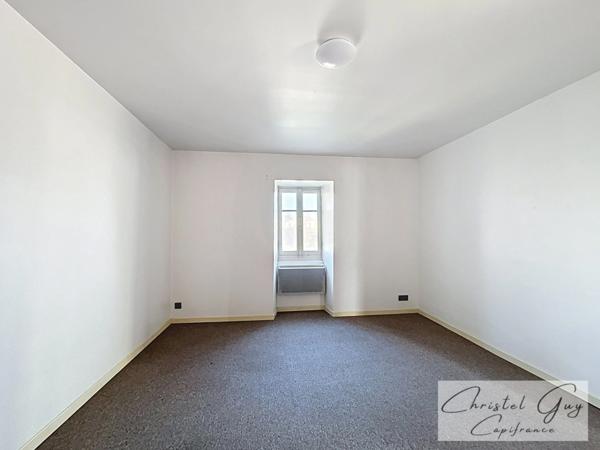 Maison de Maître, coeur de ville MONTVAL-SUR-LOIR (72), 6 chambres, terrain 2090 m²