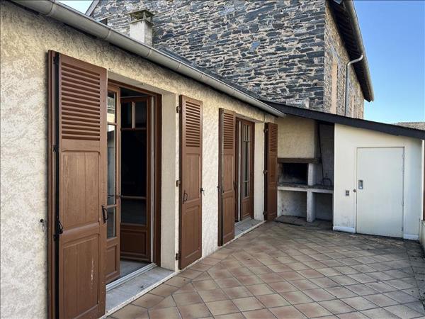 Maison à vendre |  Objat |  6 pièces | 160 m²