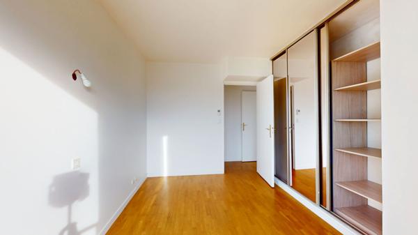 Appartement Alfortville 3 pièces 66.42 m² avec grand balcon, cave et parking