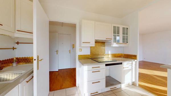 Appartement Alfortville 3 pièces 66.42 m² avec grand balcon, cave et parking