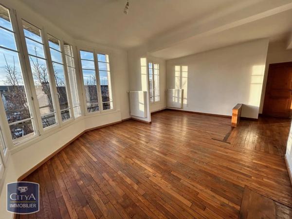 Appartement à louer 2 pièces 54.12m²