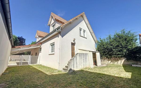 Maison à vendre    6 pièces •  Charnay-lès-Mâcon