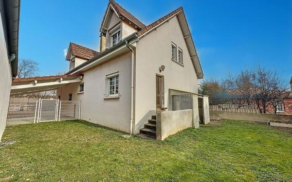 Maison à vendre    6 pièces •  Charnay-lès-Mâcon