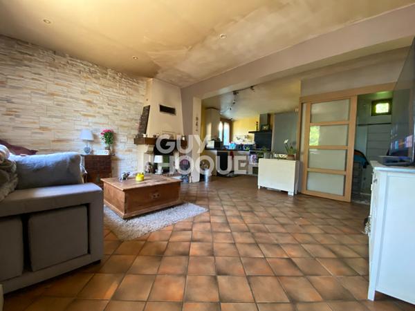 VENTE : maison de 4 pièces (79 m²) à CLOYES LES TROIS RIVIERES