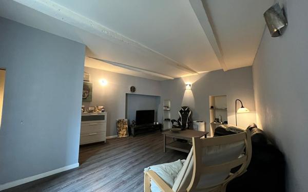 Maison à vendre    3 pièces • 76,60 m2 Beaumes-de-Venise