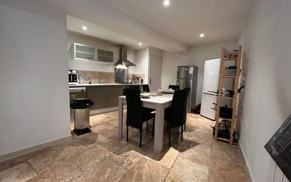 Maison à vendre    3 pièces • 76,60 m2 Beaumes-de-Venise