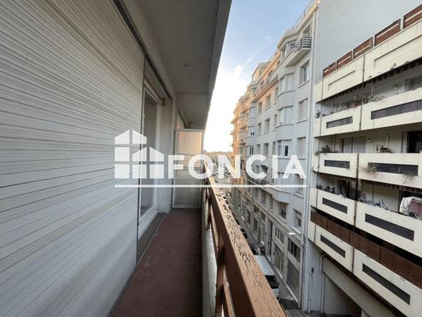 Location Studio 23.53 m² - 60 AVENUE MARCEL CASTIE Toulon 83000