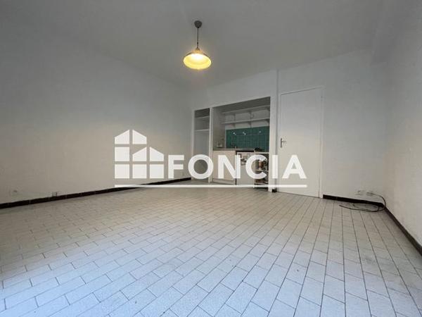 Location Studio 23.53 m² - 60 AVENUE MARCEL CASTIE Toulon 83000