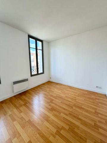 Appartement Saint Ouen Sur Seine 3 pièce(s) 48.13 m2
