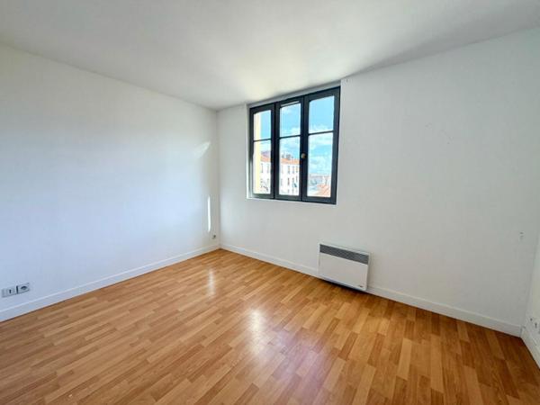Appartement Saint Ouen Sur Seine 3 pièce(s) 48.13 m2