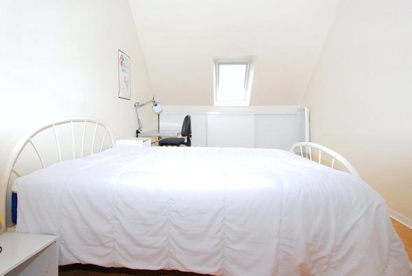 Duplex lumineux avec exterieur – Dernier étage