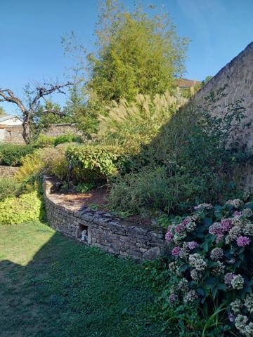 Dpt Saône et Loire (71), à vendre AUTUN maison P6 - secteur recherché