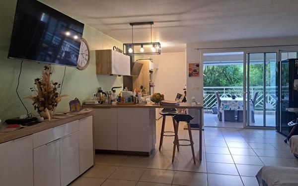 Appartement à vendre    4 pièces • 81,44 m2 Fort-de-France