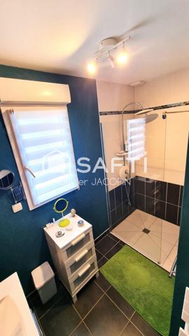 Plain-pied moderne, sans jardin à Bourg-Blanc !