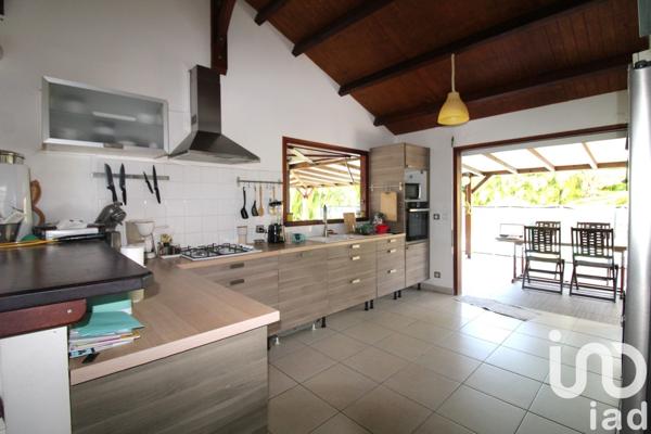 Maison à vendre 7 pièces 178 m² Le Moule