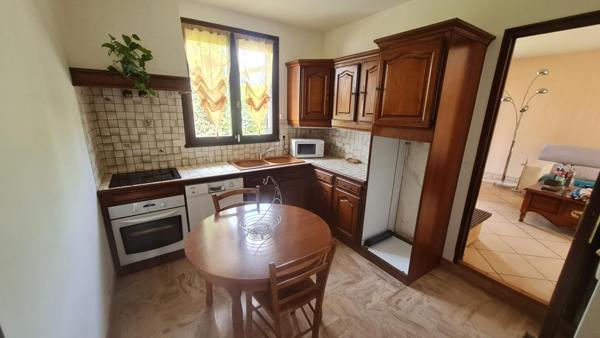 Maison 10 pièces 4 chambres 201.48 m2
