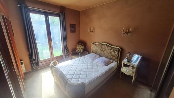 Maison 10 pièces 4 chambres 201.48 m2
