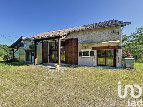 Maison à vendre 10 pièces 375 m² Saint-Étienne-de-Puycorbier