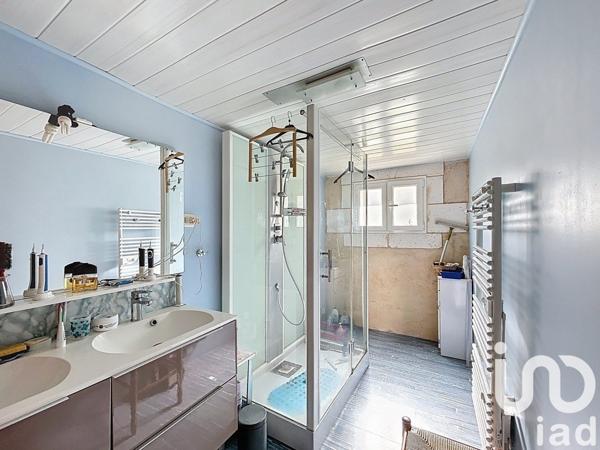 Maison à vendre 10 pièces 375 m² Saint-Étienne-de-Puycorbier