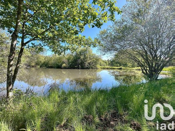 Maison à vendre 10 pièces 375 m² Saint-Étienne-de-Puycorbier