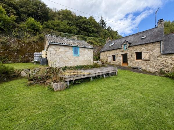 EXCLUSIVITÉ - Deux maisons à vendre avec jardin et dépendances  (22)