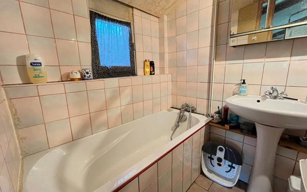 Maison à vendre    3 pièces • 69 m2 Kergrist-Moëlou