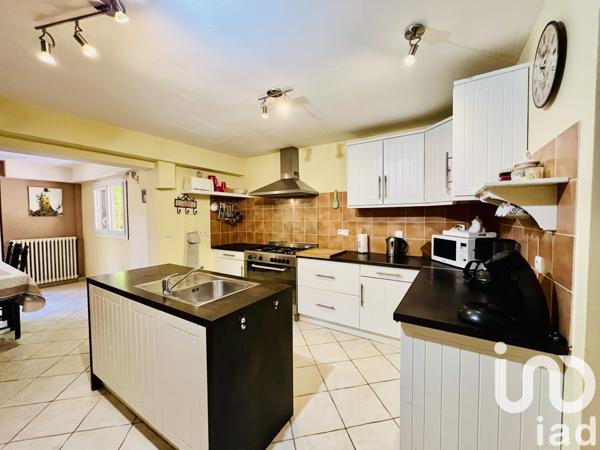 Maison à vendre 7 pièces 206 m² Bagnols-sur-Cèze